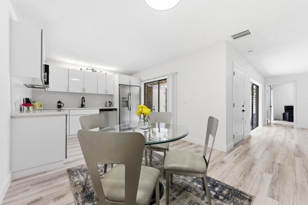 1424 14th Terrace, Unit 1424, Palm Beach Gardens, FL 33418 Photo