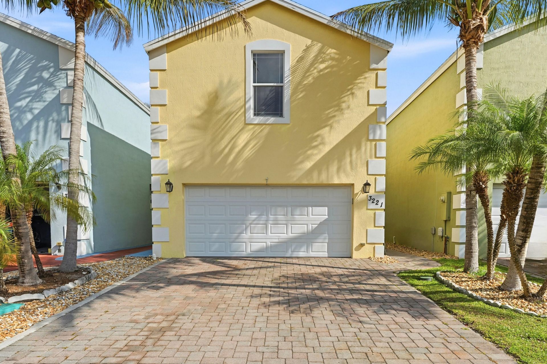 3221 Johns Place, Palm Springs, FL 33461 Photo