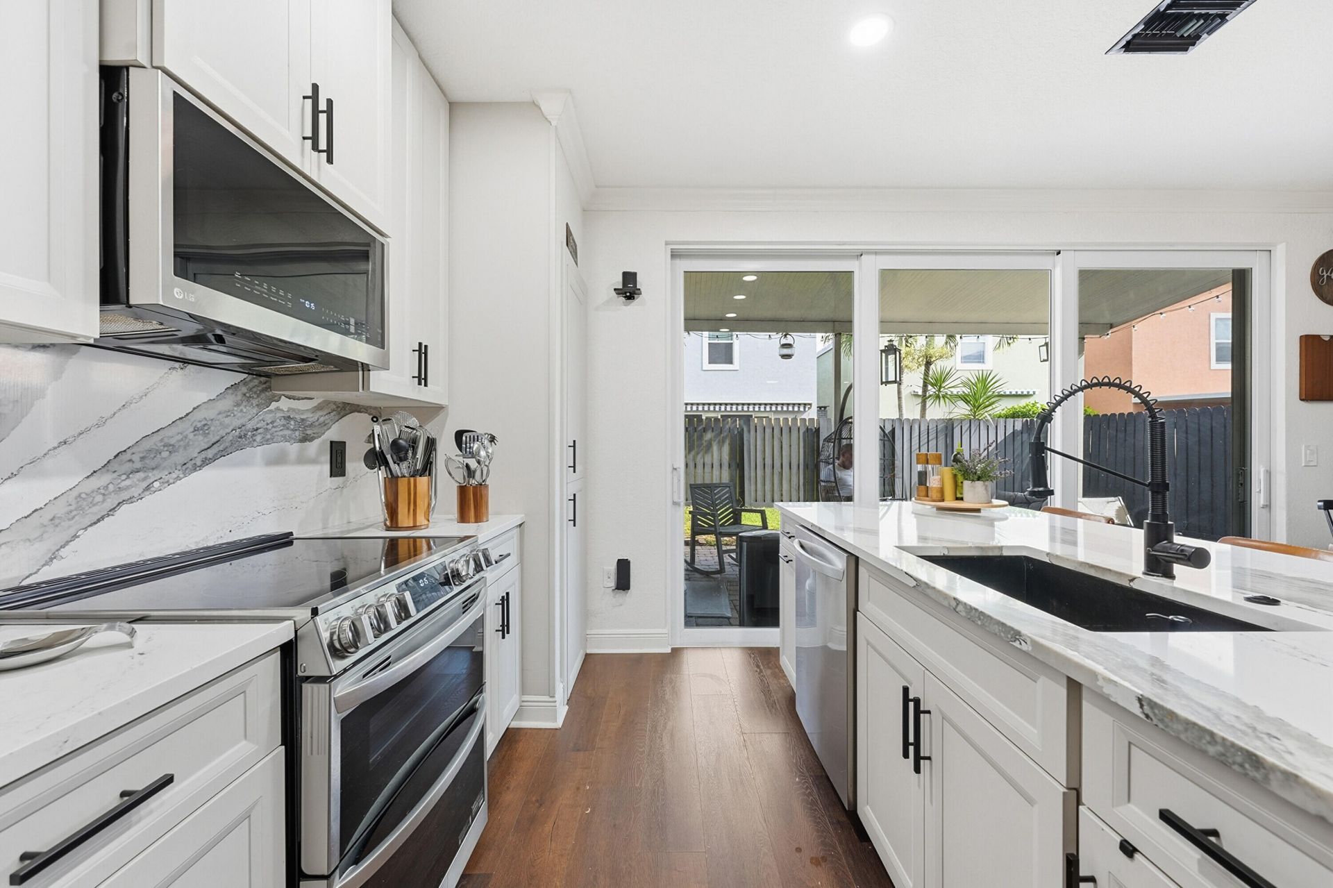 3221 Johns Place, Palm Springs, FL 33461 Photo