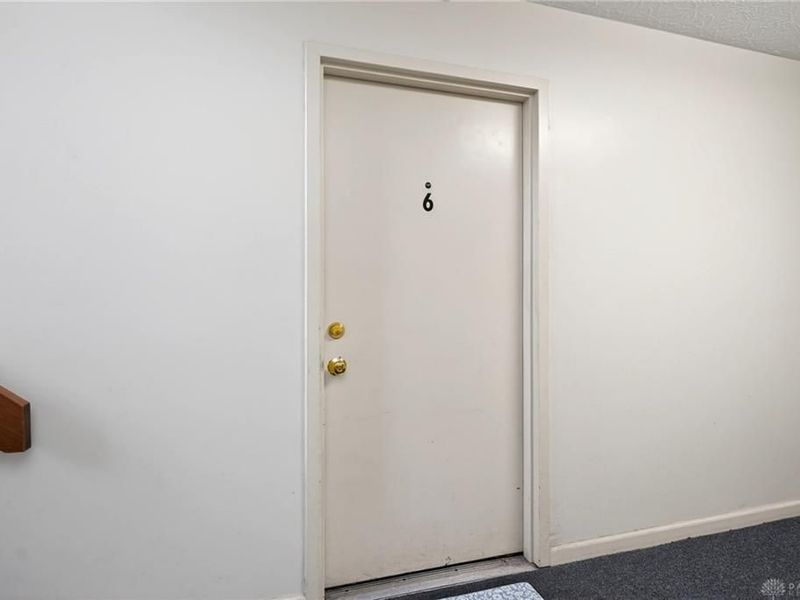 3151 Roesch Boulevard, Unit 6, Fairfield, OH 45014 Photo 3