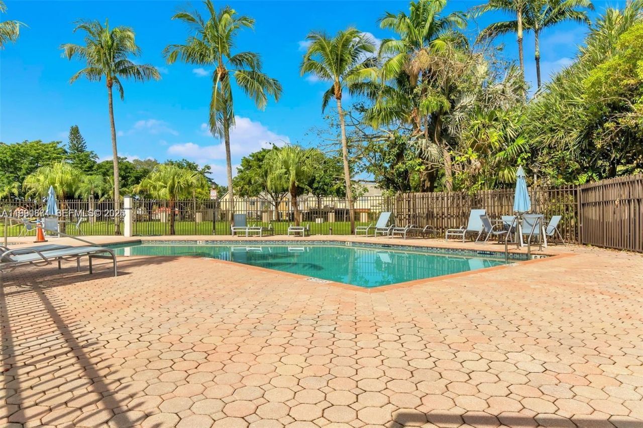 11318 Rhapsody Rd, Unit 11318, Cooper City, FL 33026 Photo