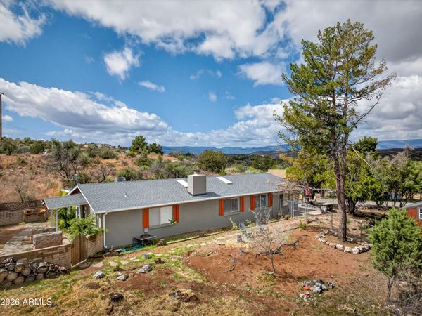 3235 E Maybe Manana Way, Rimrock, AZ 86335
