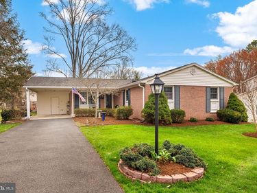 6964 CONSERVATION DRIVE, SPRINGFIELD, VA 22153