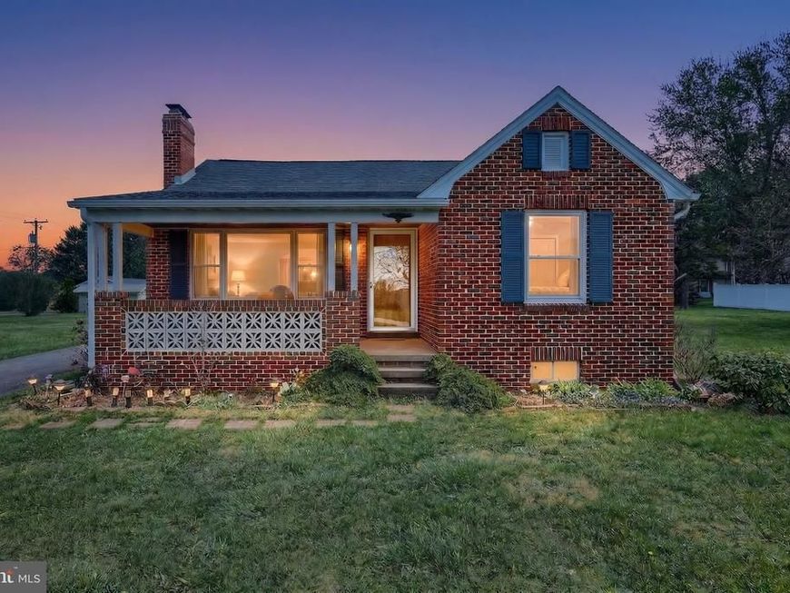 2208 Grandview Road, Hanover, PA 17331 Main Photo