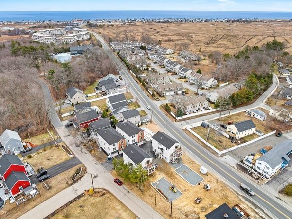 2 Old County Rd, Unit 11, Salisbury, MA 01952