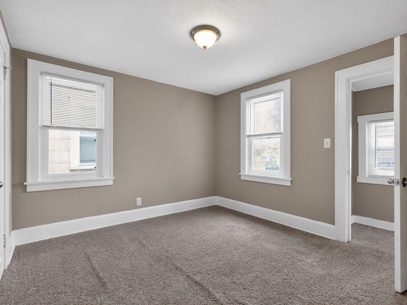 370 Belvidere Avenue, Columbus, OH 43223 Photo 11