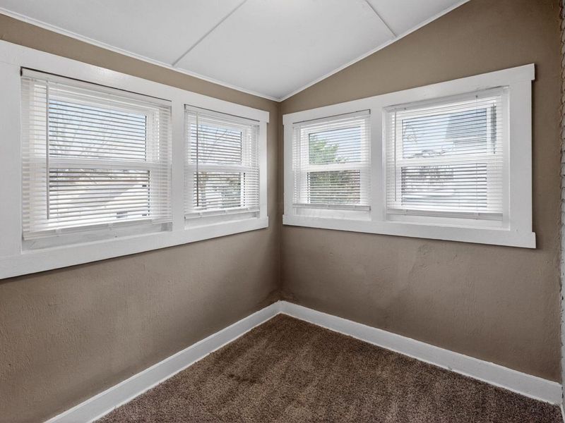 370 Belvidere Avenue, Columbus, OH 43223 Photo 16