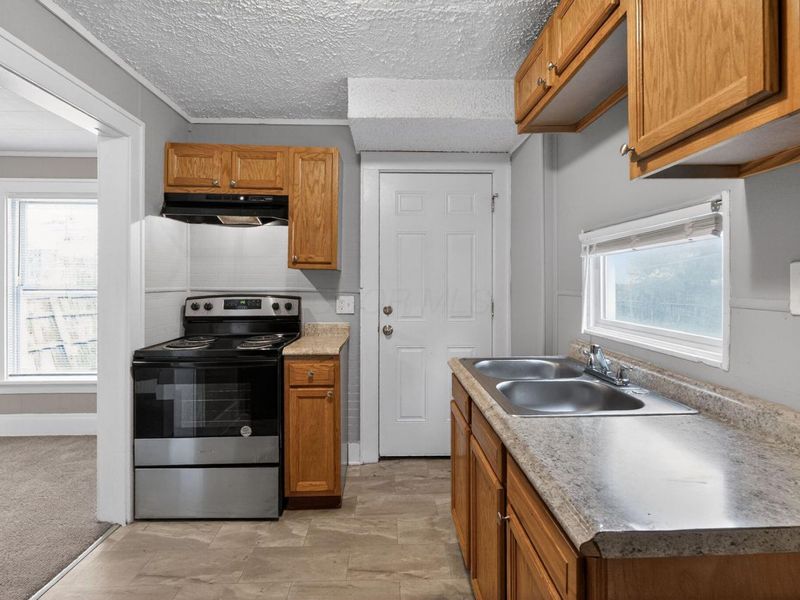 370 Belvidere Avenue, Columbus, OH 43223 Photo 18