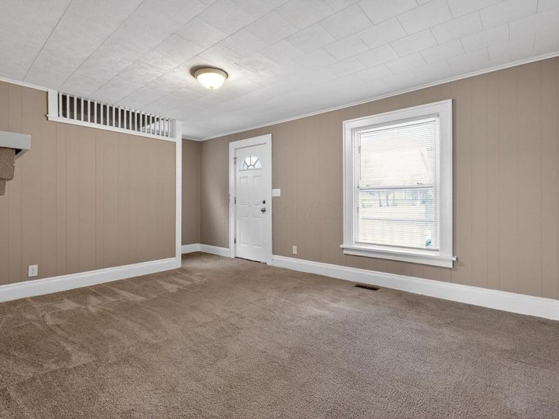 370 Belvidere Avenue, Columbus, OH 43223 Photo 8