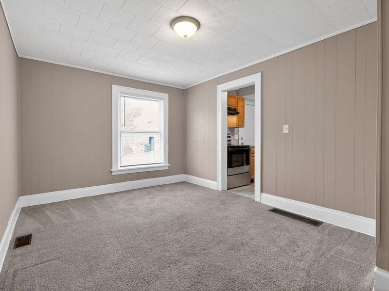 370 Belvidere Avenue, Columbus, OH 43223 Photo 9