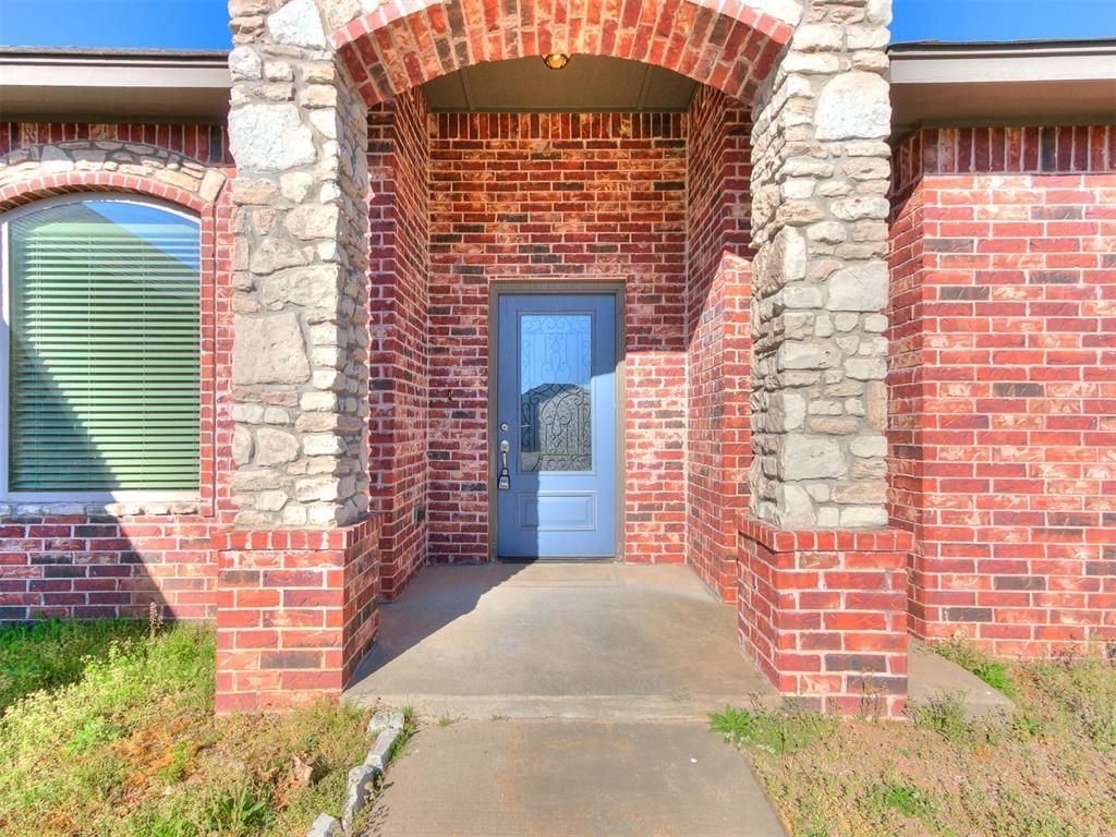 14713 S Harvey Avenue, Oklahoma City, OK 73170 Main Photo