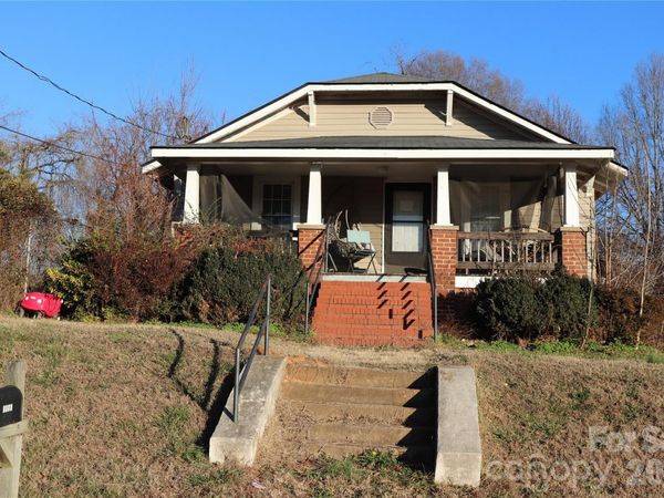 1109 7th Street , Statesville, NC 28677