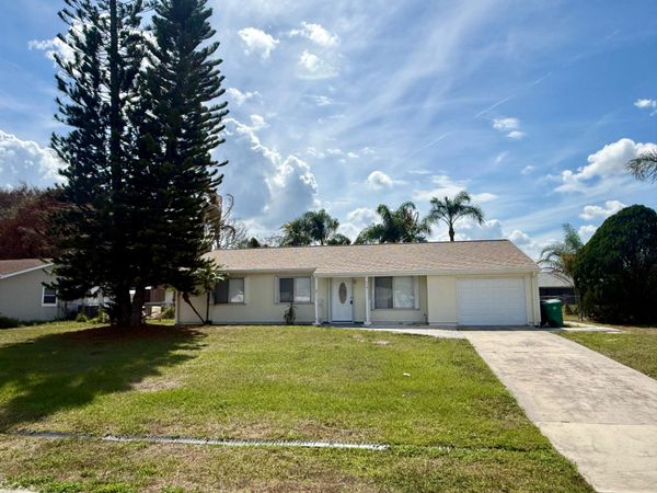 345 SW Tulip Boulevard, Port St. Lucie, FL 34953