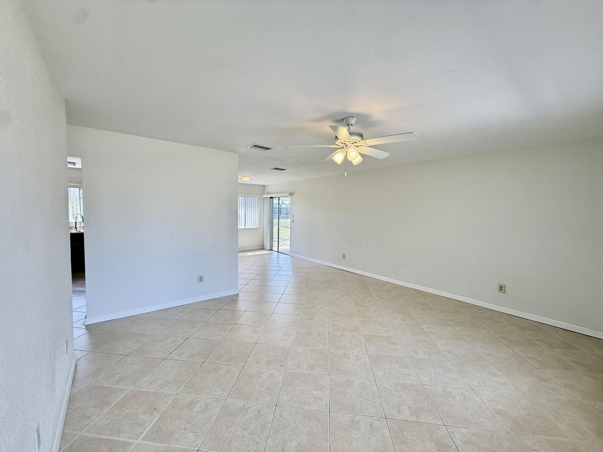 345 SW Tulip Boulevard, Port Saint Lucie, FL 34953 Photo