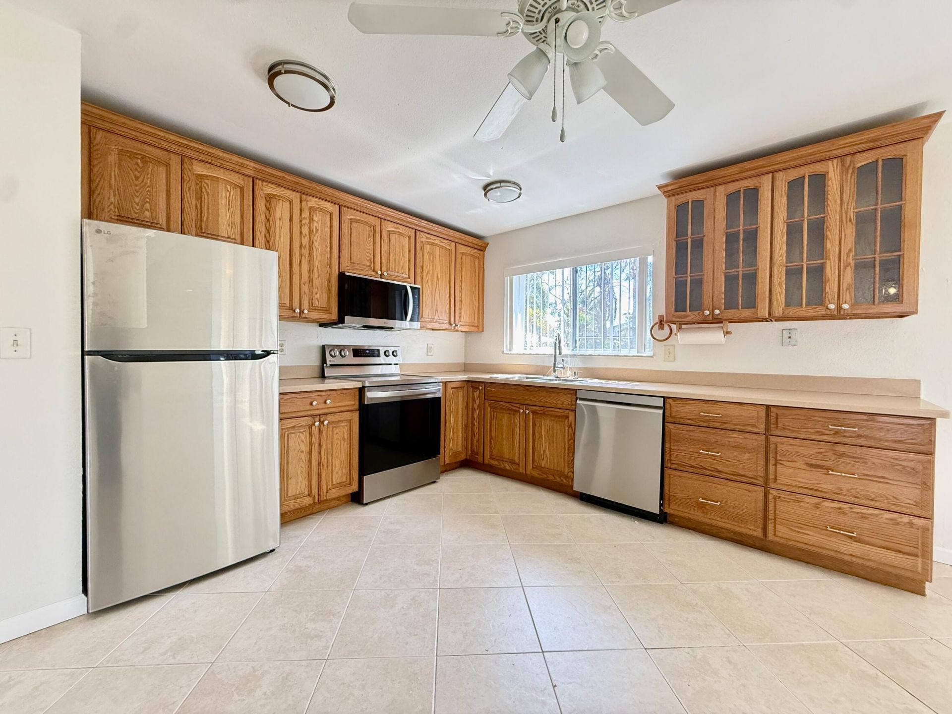 345 SW Tulip Boulevard, Port Saint Lucie, FL 34953 Photo