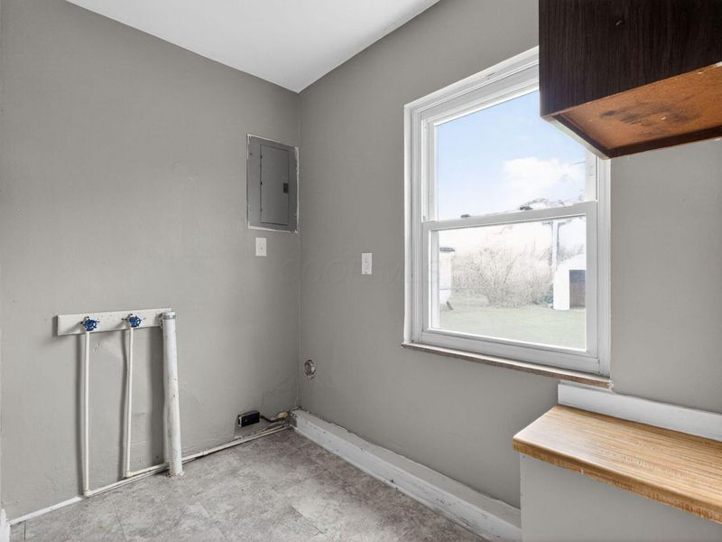 46 Florence Avenue, Columbus, OH 43228 Photo 15