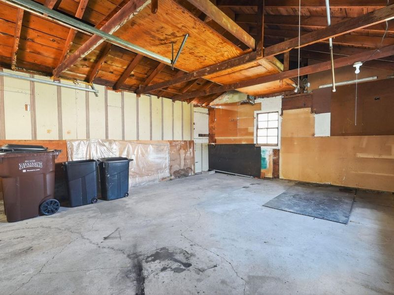 873 Geneva Avenue, Columbus, OH 43223 Photo 28