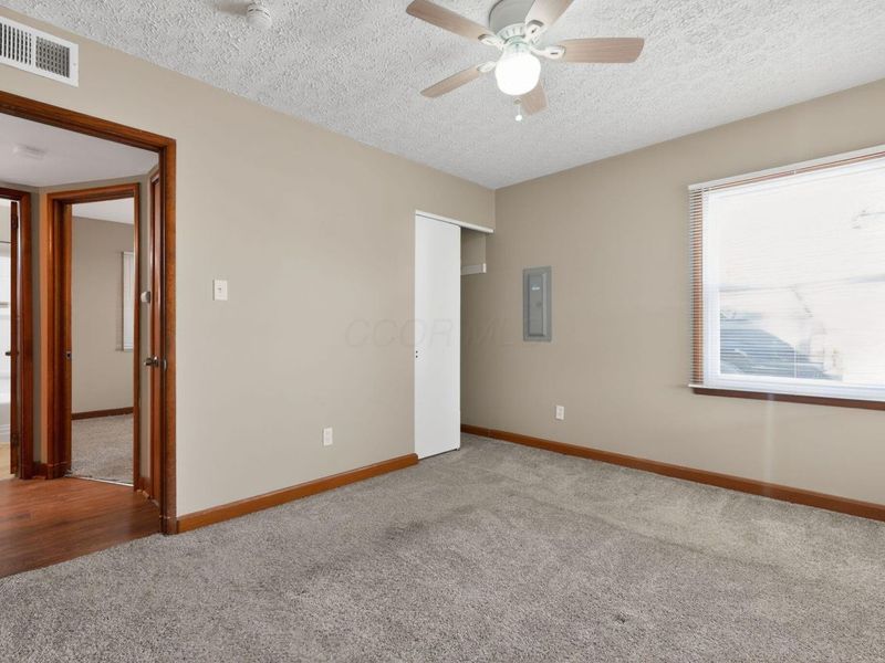 873 Geneva Avenue, Columbus, OH 43223 Photo 4