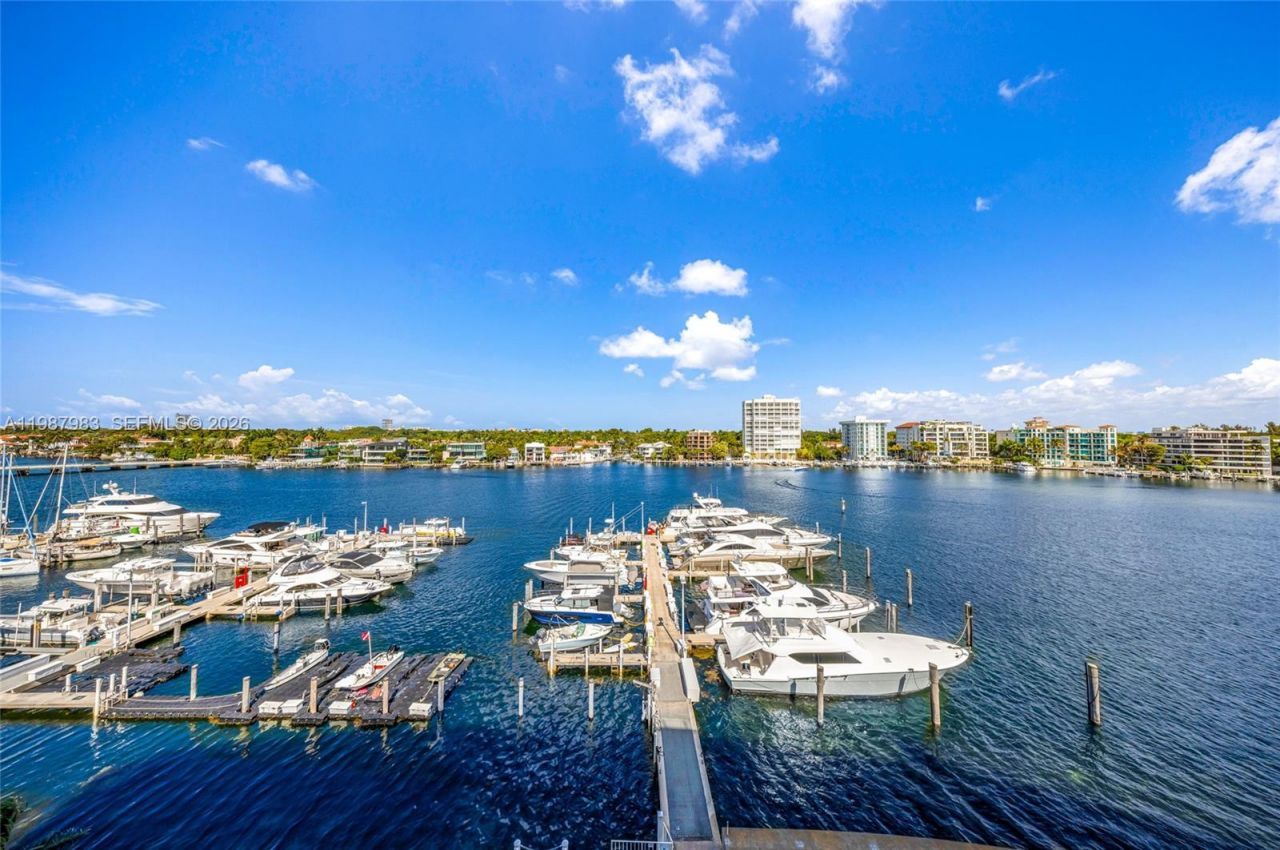 5 Grove Isle Dr , Unit S 504, Coconut Grove, FL 33133 Photo