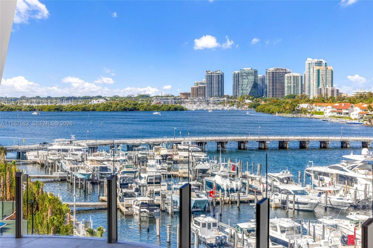 5 Grove Isle Dr , Unit S 504, Coconut Grove, FL 33133 Photo