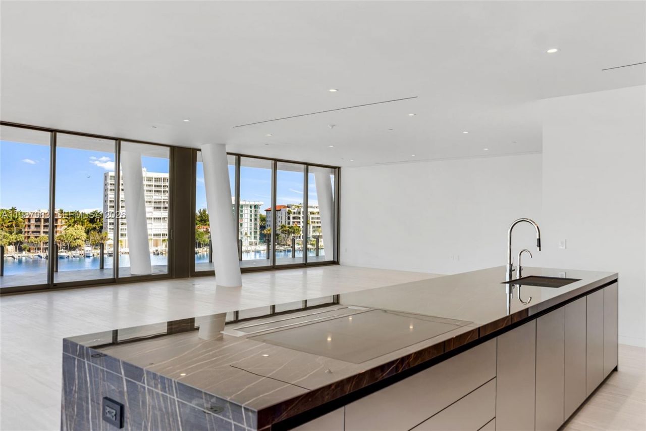 5 Grove Isle Dr , Unit S 504, Coconut Grove, FL 33133 Photo