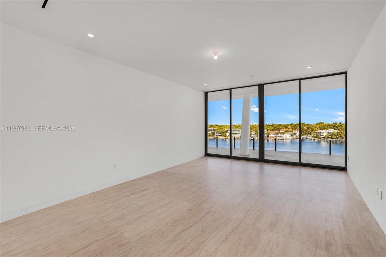 5 Grove Isle Dr , Unit S 504, Coconut Grove, FL 33133 Photo