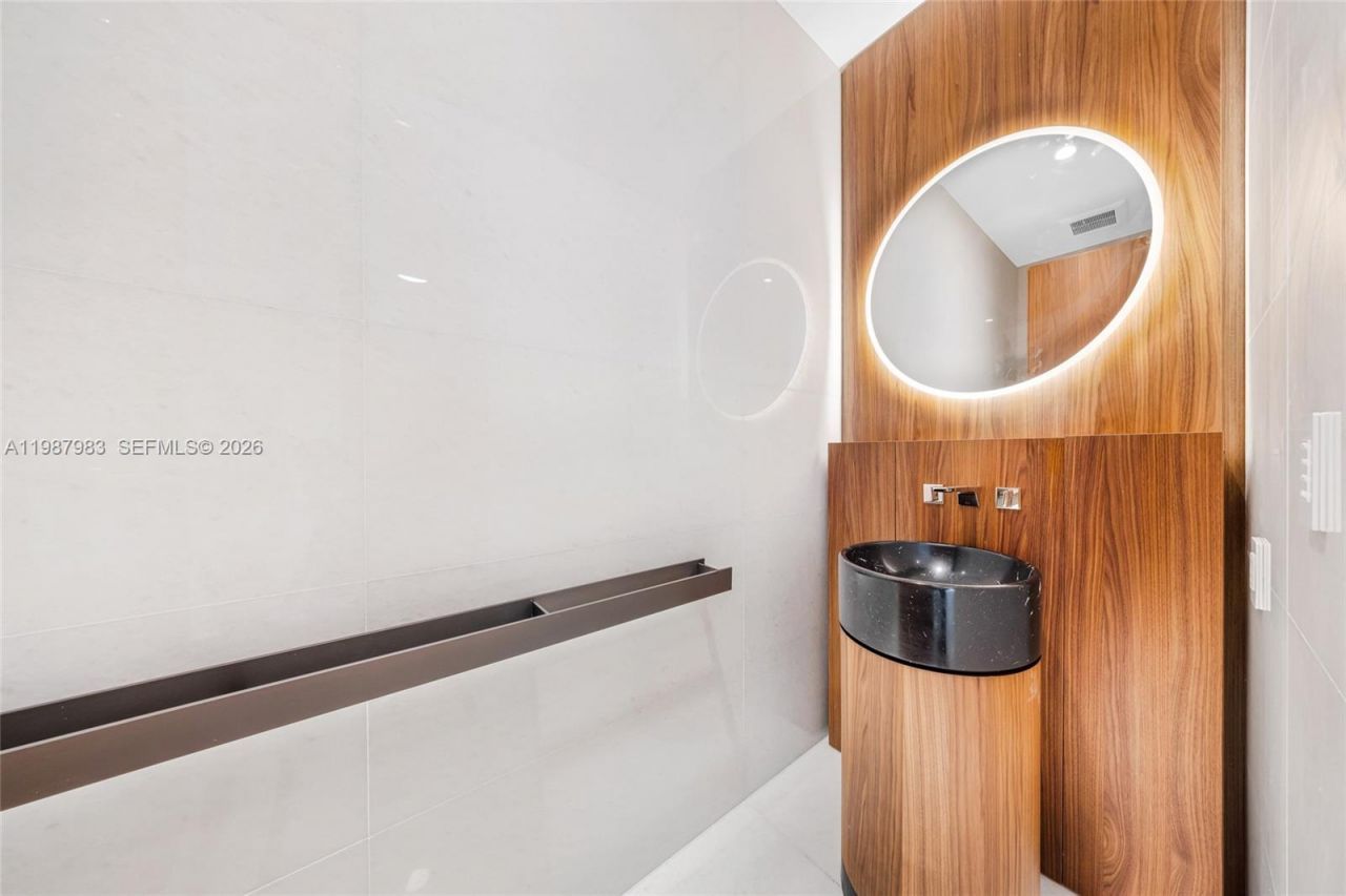 5 Grove Isle Dr , Unit S 504, Coconut Grove, FL 33133 Photo