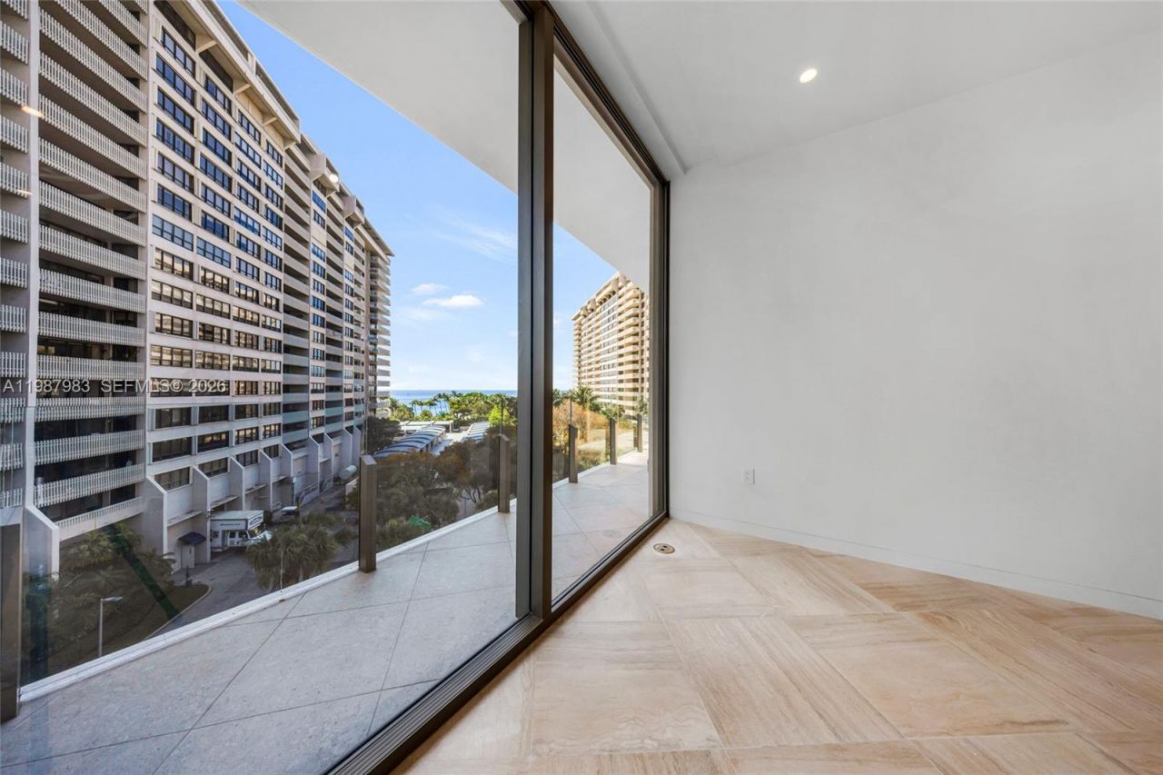 5 Grove Isle Dr , Unit S 504, Coconut Grove, FL 33133 Photo