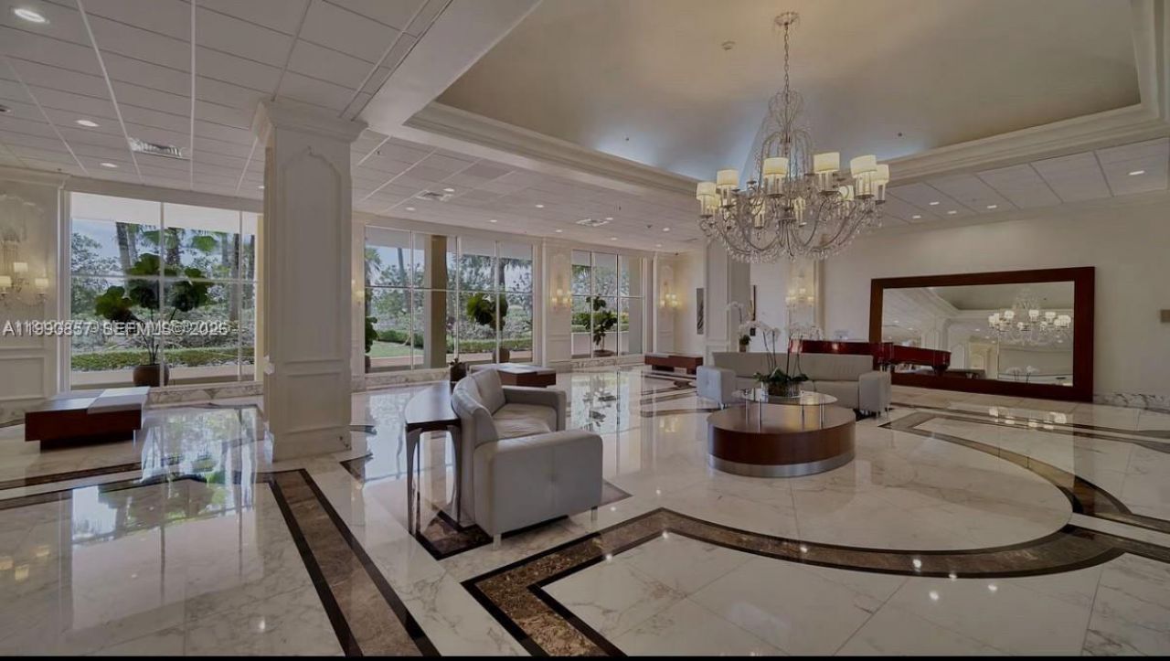 5600 Collins Ave , Unit 14K, Miami Beach, FL 33140 Photo