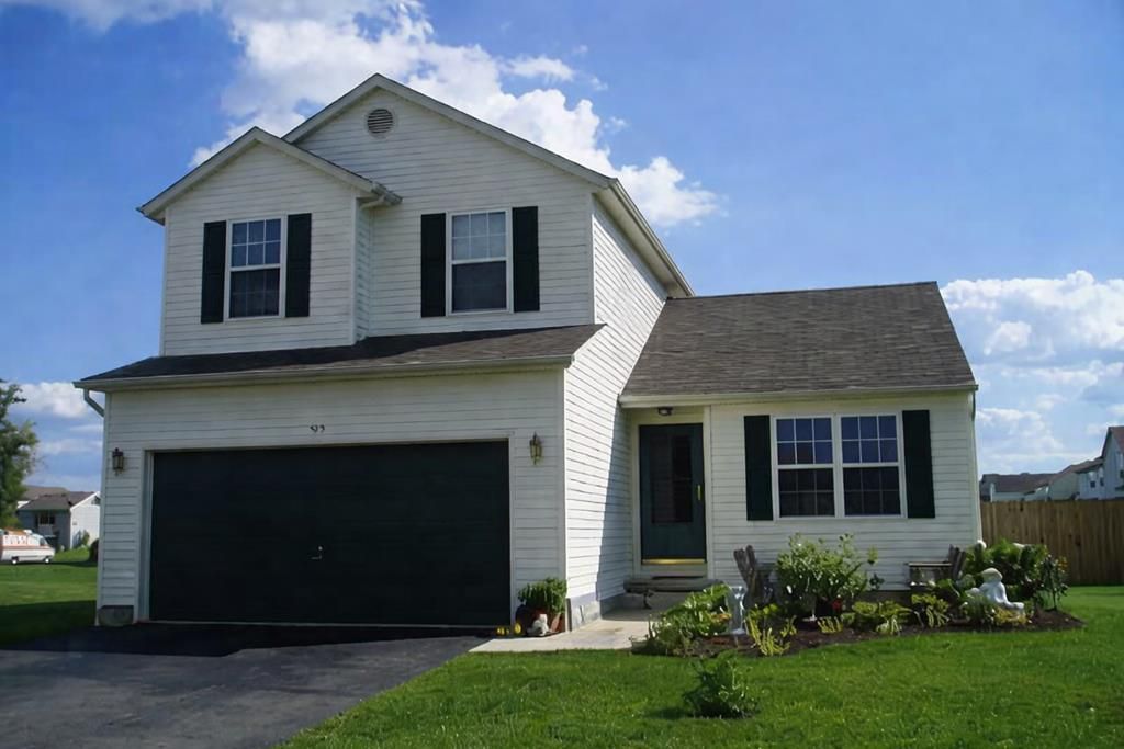 575 Monroe Drive, Ashville, OH 43103 Main Photo