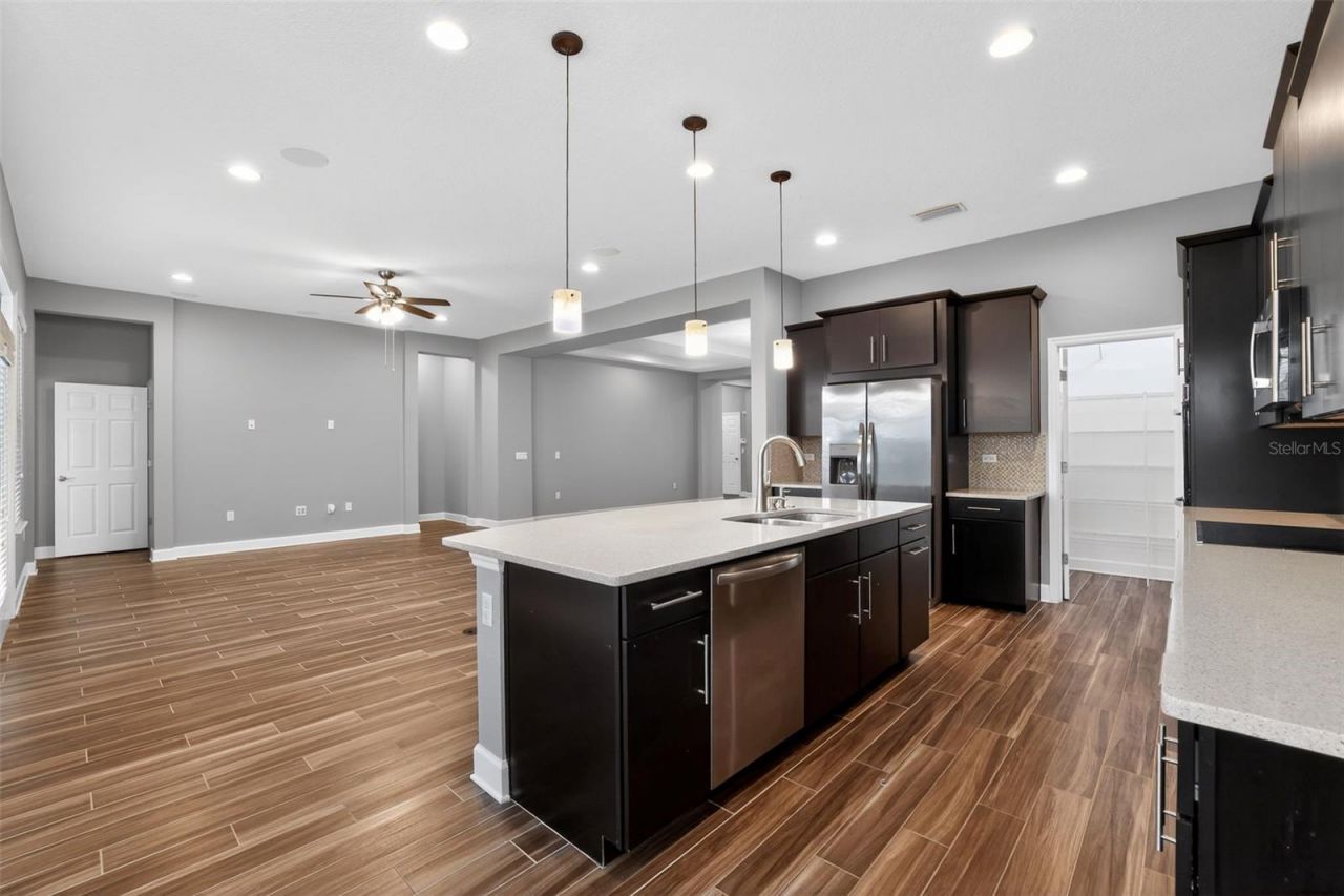 710 116th Court Ne, Bradenton, FL 34212 Photo