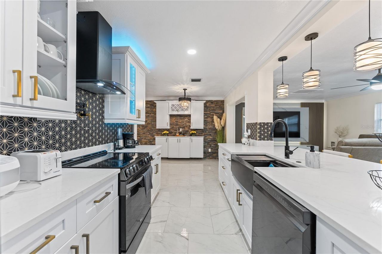 2903 Fieldcrest Court , Orlando, FL 32839 Photo