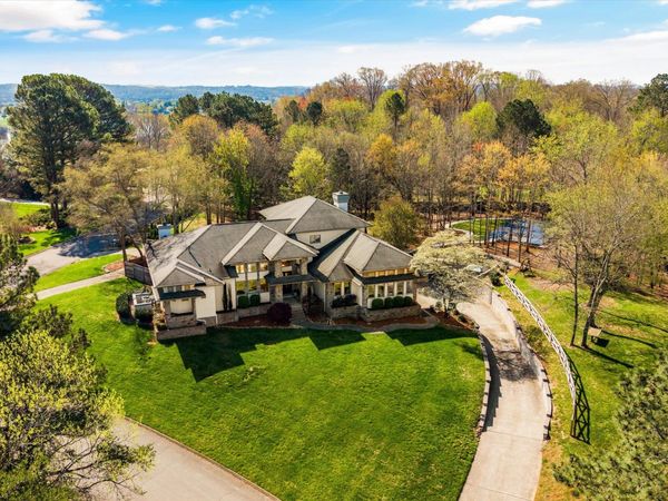 12124 Channel Point Drive, Knoxville, TN 37922