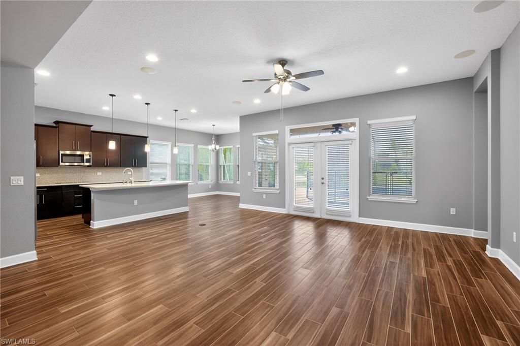 710 116th Ct Ne, Bradenton, FL 34212 Photo