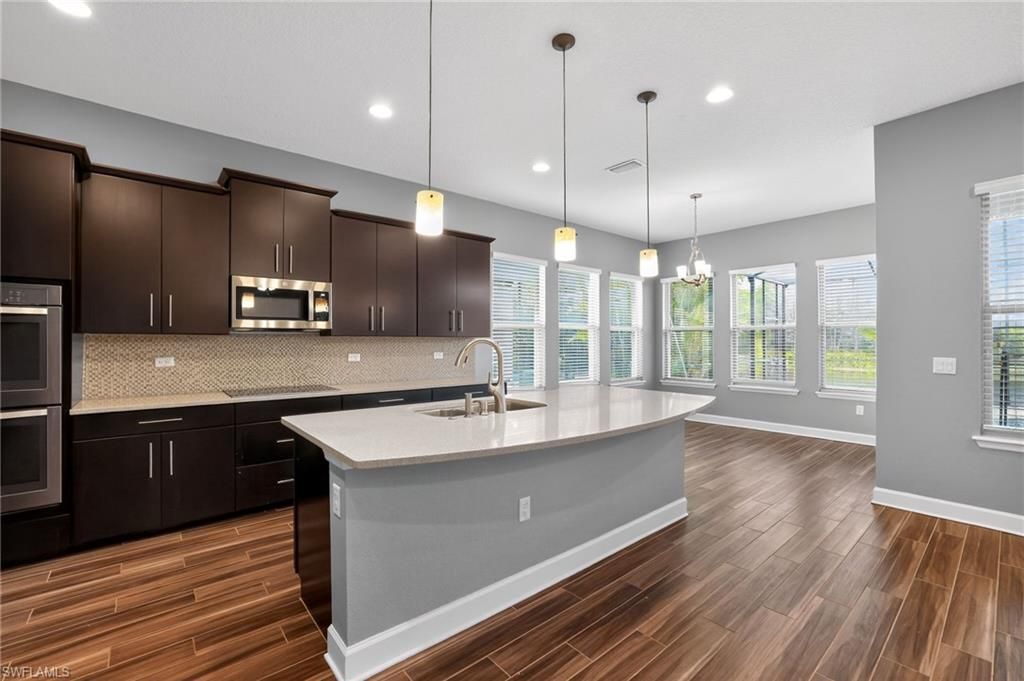 710 116th Ct Ne, Bradenton, FL 34212 Photo