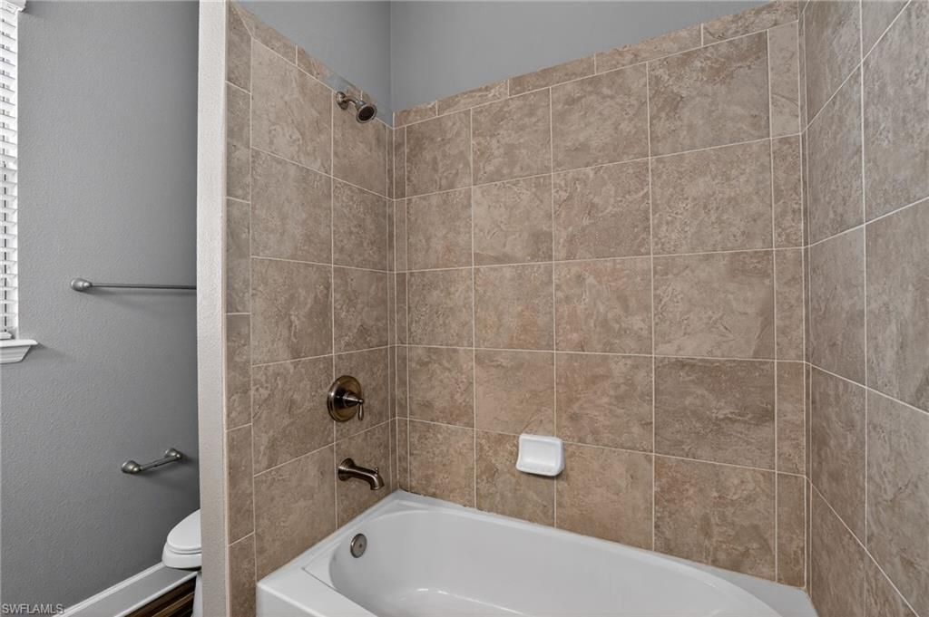 710 116th Ct Ne, Bradenton, FL 34212 Photo