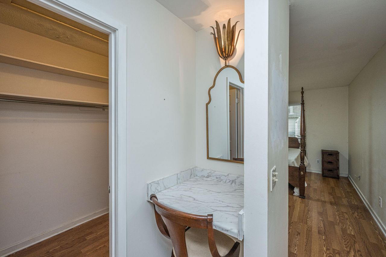 2745 Jobee Drive Photo 24