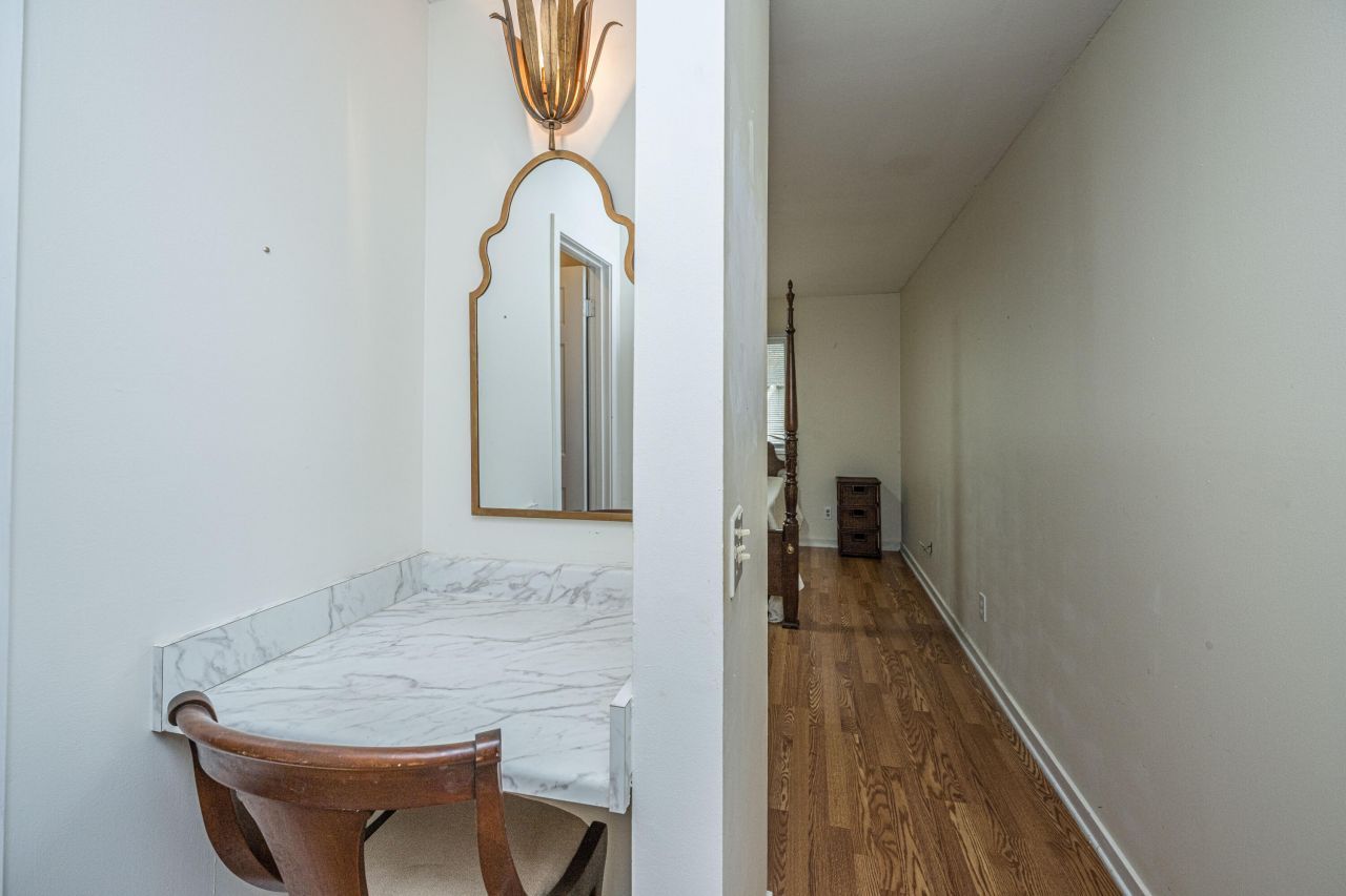 2745 Jobee Drive Photo 25