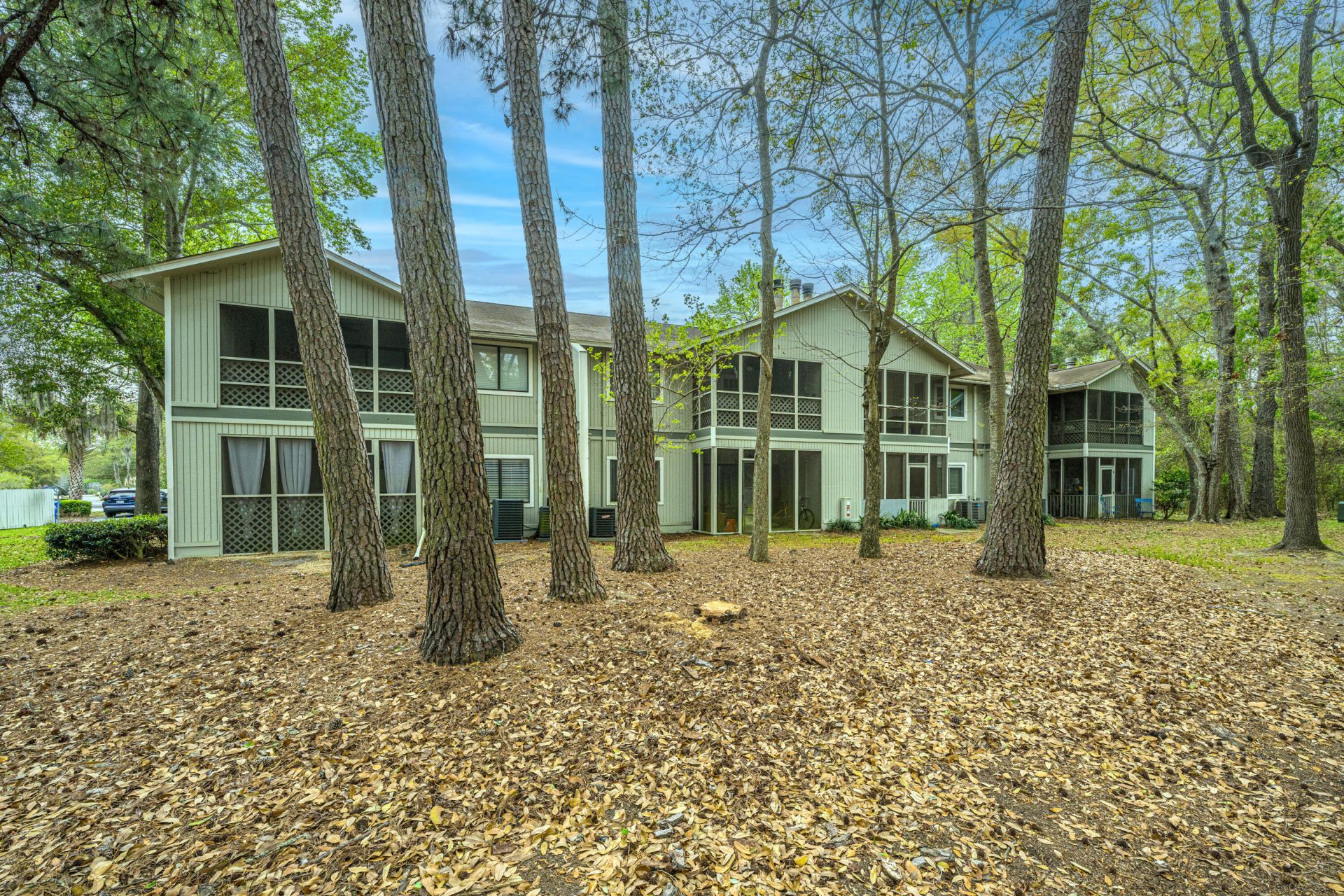 2745 Jobee Drive Photo 32