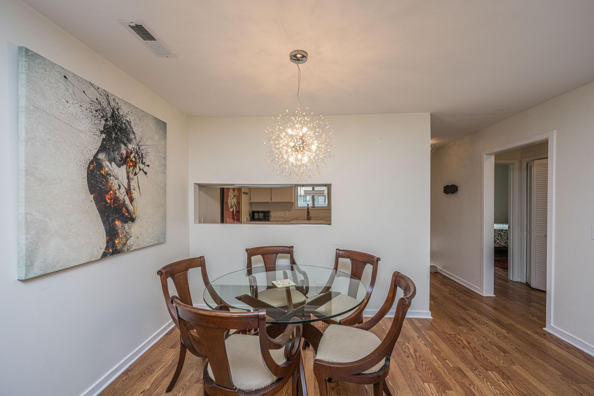 2745 Jobee Drive Photo 8