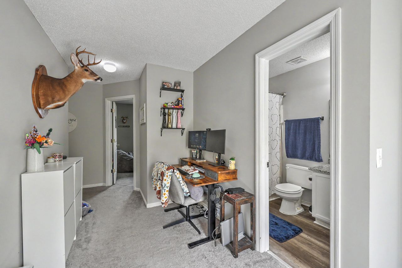 120 Tyron Road Photo 21