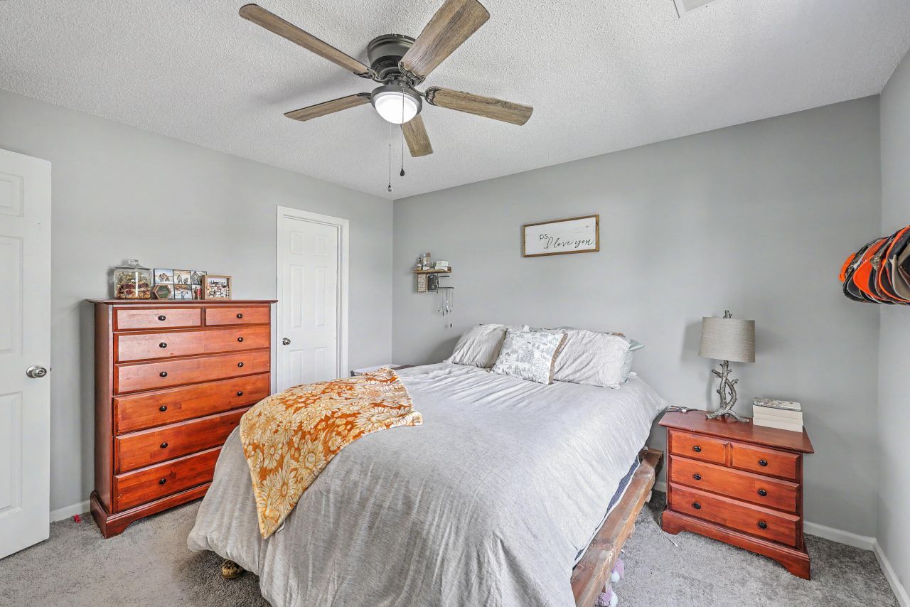 120 Tyron Road Photo 26