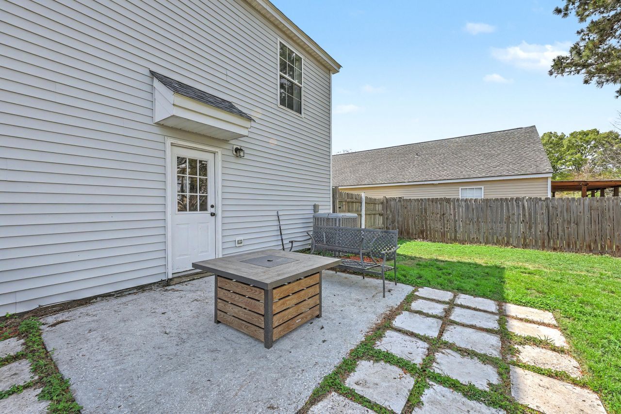 120 Tyron Road Photo 33