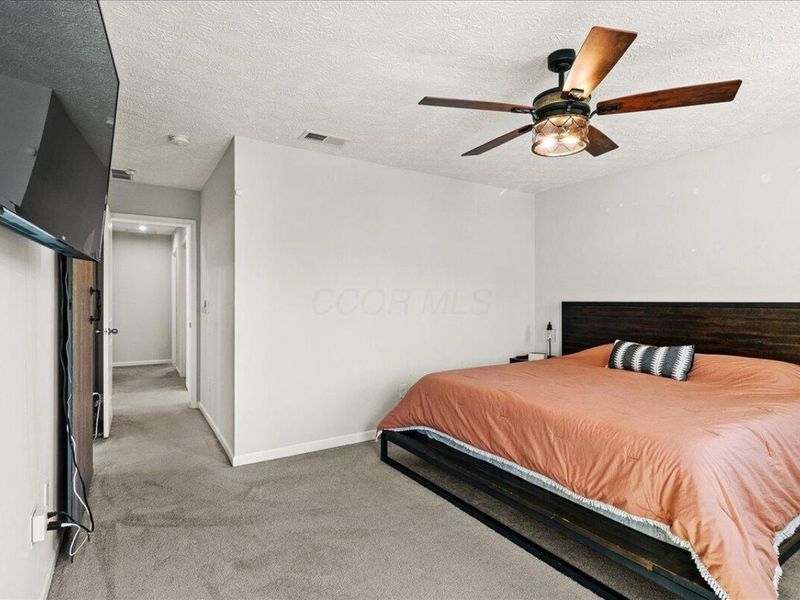 8586 Greengate Boulevard, Canal Winchester, OH 43110 Photo 23