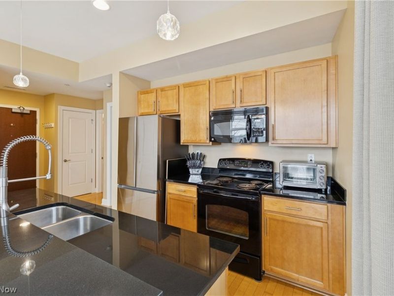 55 E College Street, Unit 212, Oberlin, OH 44074 Photo 11