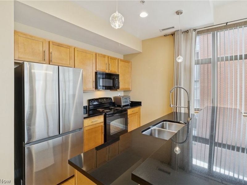 55 E College Street, Unit 212, Oberlin, OH 44074 Photo 12