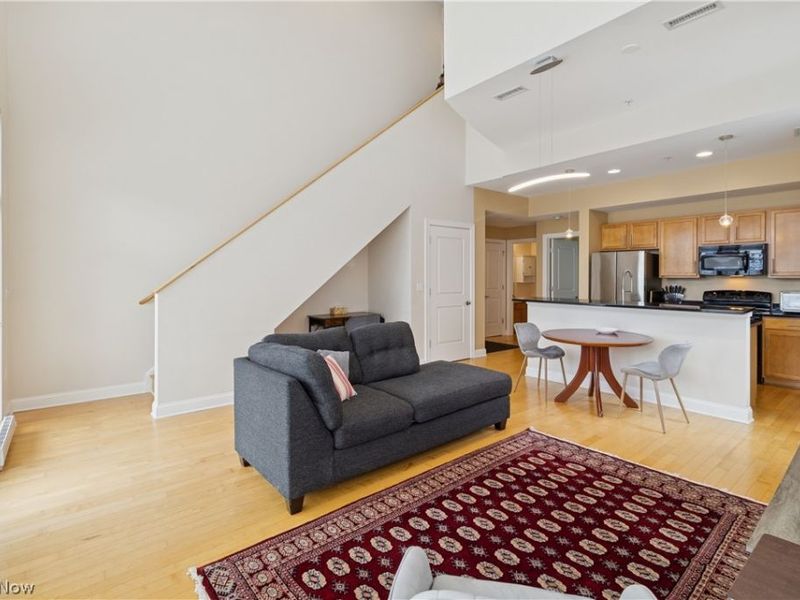 55 E College Street, Unit 212, Oberlin, OH 44074 Photo 6