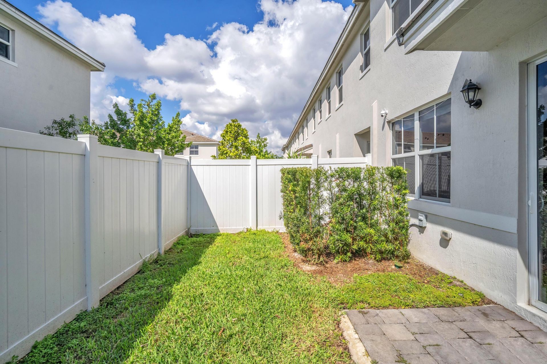 17002 SW 1st Street, Pembroke Pines, FL 33027 Photo