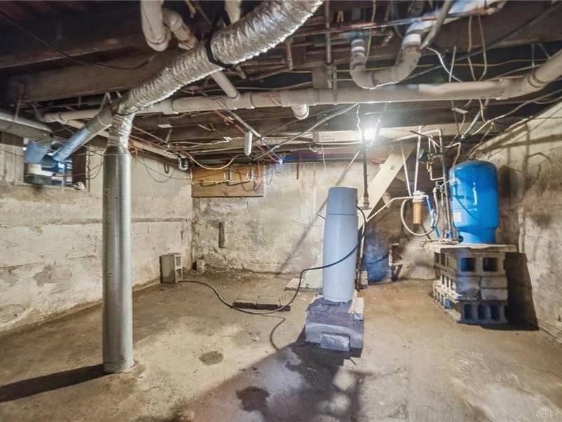 8 Clinton Street, Clifton Vlg, OH 45316 Photo 41