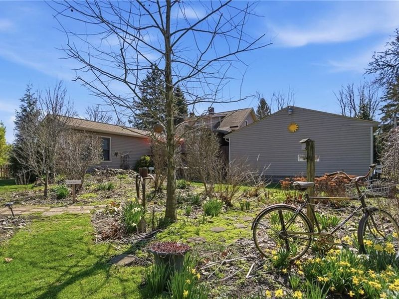 8 Clinton Street, Clifton Vlg, OH 45316 Photo 47